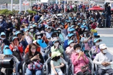 마량놀토수산시장 3년 만에 웃음꽃 활짝