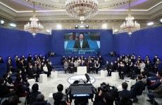 국정과제점검회의 주재한 尹 “국민과 약속 꼼꼼히 살피겠다”