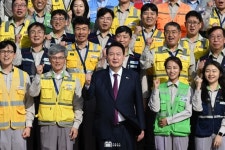 바라카 원전 3호기 가동식 참석한 윤석열 대통령