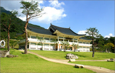 문경 옛길박물관 무료 전환 후 관람객 4배 폭증