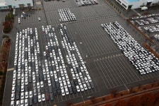 완성차 10월 성적 희비… 현대·기아 ‘맑음’, 르노·KG ‘흐림’