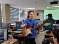 [인싸의 세계] 폐교 위기에서 K-팝 신전으로… 박병규 K-POP高 교장