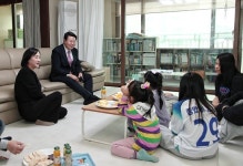 오성환 당진시장, 설 맞이 사회복지복지시설 등 위문