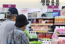 총선 끝나자 생필품·식품 가격 줄줄이 인상