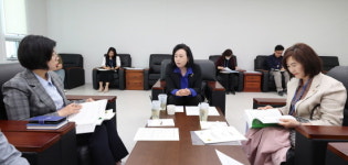 경기도의회 의정정책추진단, 김영희·이은미 도의원과 정책정담회 가져
