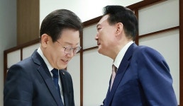李대표가 화두 꺼내면 尹대통령이 설명