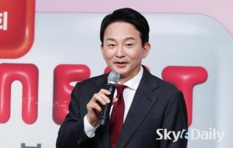공정 경선 서약서 든 국민의힘 당권 주자 후보들