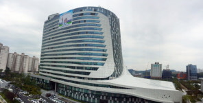 검단 아파트 붕괴는 LH·전관 유착 탓