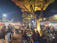 월화거리 야시장, 강릉시 대표 야간관광 명소로 우뚝