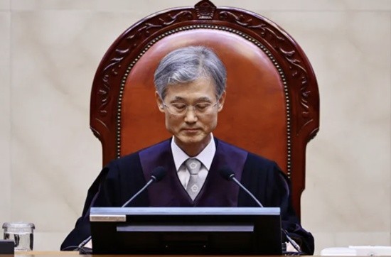 조희대 대법원장 사퇴 논의 민주당 압박 강화