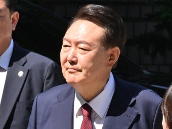윤석열 “내란특검 정치 편향” 강력 반발… “특검법 위헌” 주장