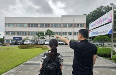 中간첩 99명 모이는건 어불성설