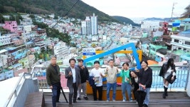 김천시의회, 부산 감천문화마을 방문