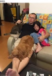 딸만 컸네 10년째 딸·강아지·야옹이와 사진 찍어온 아빠 