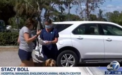 美동물병원, 드라이브-스루 진료 도입..`보호자도 반긴다`