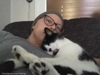 고양이 덕분에 몸속 암 발견한 집사..구해준 보은이다옹~