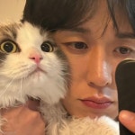 코드 쿤스트, 반려묘 '시루♥판다'와 전한 반가운 근황..."꽃과 고양이가 항상 곁에 있기를"