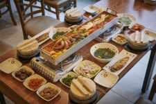제주도 서귀포 가볼만한곳으로 색달식당 통갈치조림이 인기