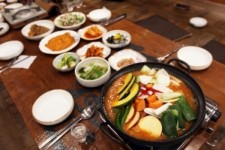 안산 맛집 복덕집, 이름에 걸 맞는 푸짐하고 다양한 부대전골, 불낙전골요리 등 선보여