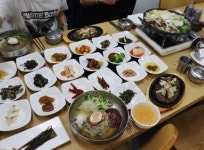 정성으로 빚은 슬로우푸드 호평, 한버들떡갈비 청풍 문화재단지 맛집