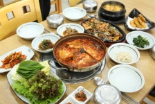 제주 섭지코지와 성산일출봉 맛집 기똥차네, 제주도 통갈치조림 맛보러 가볼만한 곳