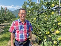 아삭아삭한 맛이 일품, 장성군 황금 사과