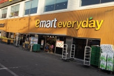 이마트 트레이더스 개장1달...동네마트 사람 없다