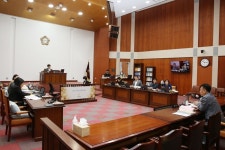 군포시의회, 함백산추모공원 참여 비용, 분담금, 운영비 등 228억원 넘어 우려