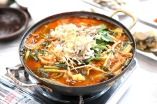 돌산대교와 함께 식사할 수 있는 여수맛집추천 원조대교회센터
