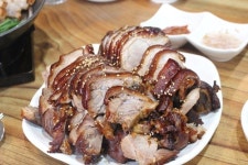 연말모임장소로 떠오르는 수원 이서방왕족발 맛집을 찾아서