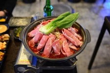 서면 맛집 호우양꼬치, 침샘 자극하는 사천식양고기마라훠궈전골 선보여