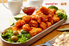 하늘 위의 치킨 이스타항공 BBQ와 협업해 치킨강정 기내식 선보여