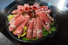 부산 정관 맛집 호우양꼬치, 연말연시 특별한 모임장소로 호평