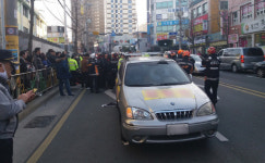 부산 덕포1구역 재개발 반대 집회 교통사고...집회자 3명, 경찰 21명 부상(종합)