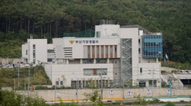 컨테이너 속 양주 250박스 훔친 20대 검거