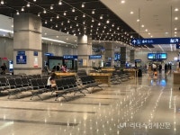 [한일 무역전쟁]부산항국제여객터미널 출국장은 찬바람만  쌩~