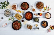한 개 매장서 3가지 전문점 운영, 일행떡볶이&닭강정, 컵밥 소자본창업으로 눈길