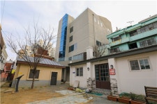 고(故) 이태석 신부 기념관 고향 남부민동에 건립
