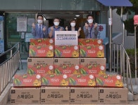 [포토] 동국제강 송원문화재단, 저소득 어르신 위한 지원금 전달