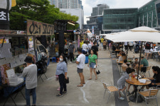 [2022 부산국제모터쇼] 하늘 나는 택시타고 야외광장에서 맥주 마시고!