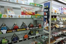 [솔로이코노미] 변화한 시대, 편의점·HMR 맑음 vs 분식 프랜차이즈 흐림