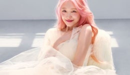 [스타직찍] 가수 컴백 설리, "새로운 상황에 흔들리지 않고 나 자신 찾으려 한다"