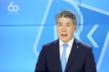 [창립 60주년 IBK기업은행] 윤종원 은행장 중소기업 지원 소명을 지키고 스스로의 경쟁력 높여야