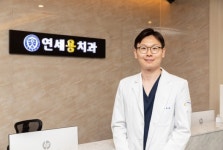 [건강Q&A] 이가 패여 시린 증상, 비우식성 치경부 병소의 치료는?