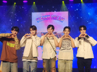 보이그룹 위어스(WE US), 단독 쇼케이스 2집 공개