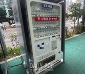 폭염 속 무료 생수 찾는 시민들…유동인구 많은 용산구 샘터 [직접 가봤습니다]