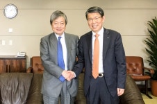 (주)은성글로벌투어 | 은성수 수출입은행장, 日 JBIC와 글로벌 인프라·플랜트 수주 협력 모색