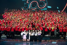 300 엑스투 최근 진행된 녹화에서 레드벨벳은 떼창러들을...