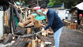 김영철의 동네 한 바퀴 경기도 광주 편, 경안천습지생태공원-효종갱-남한산성 순교성지-수제 기타-화가 나무꾼-퇴촌면-추어탕 소개