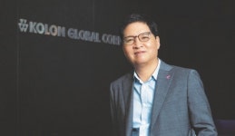 친환경 사업으로 건설사 미래 제시한 윤창운 코오롱글로벌 대표이사